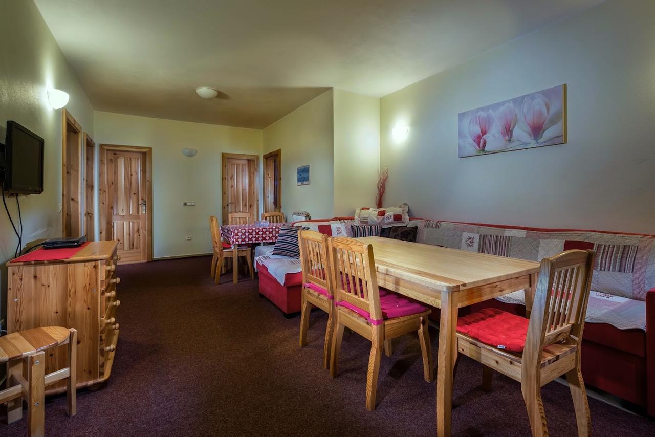 Guest House Privat Pod Lesom Pavčina Lehota Dış mekan fotoğraf
