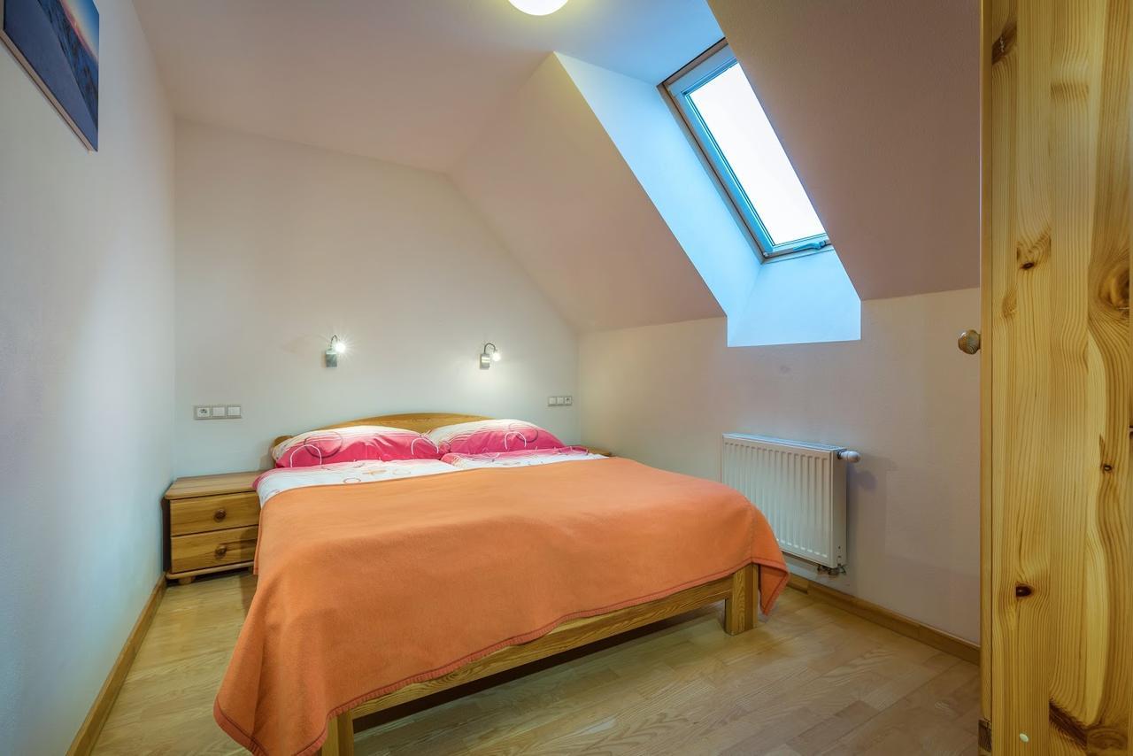 Guest House Privat Pod Lesom Pavčina Lehota Dış mekan fotoğraf